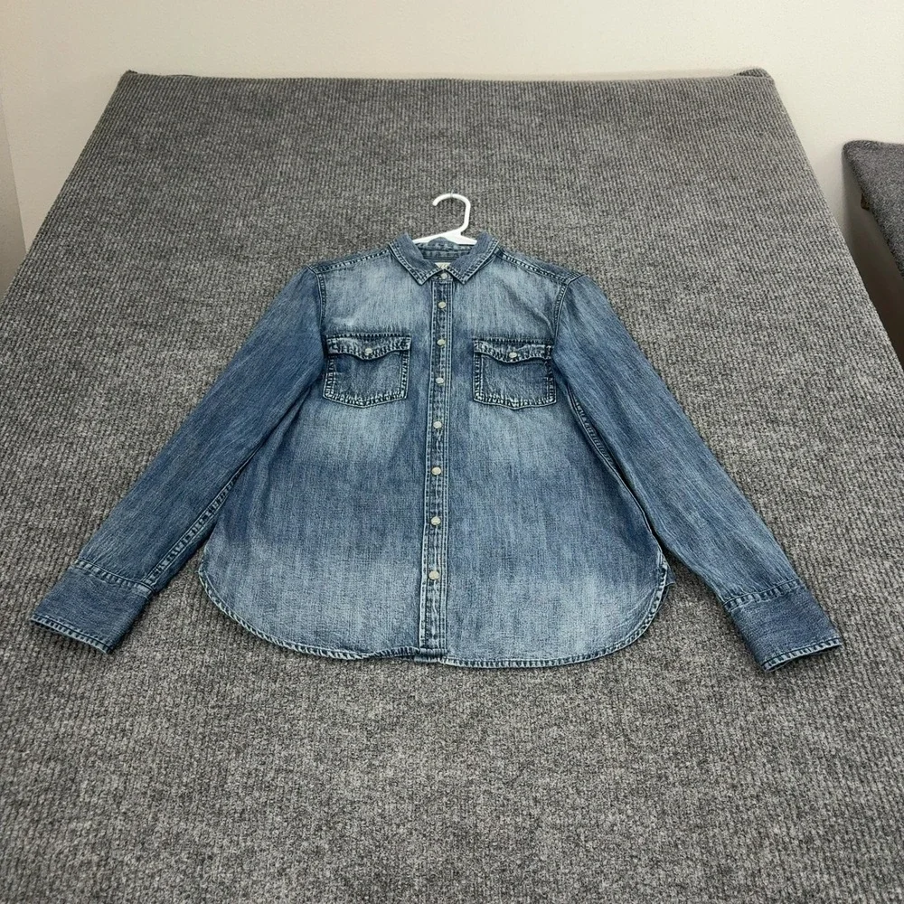 J Crew Denim Shirt Womens 8 Blue Cotton Long Sleeve Western Casual Classic